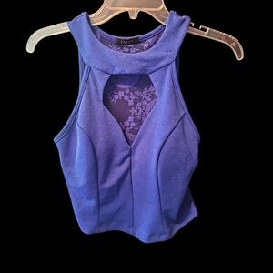Entry Women's Blue Lace Detail Crop Top